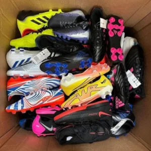 Soccer Shoes Pallets Wholesale With 250 Pairs
