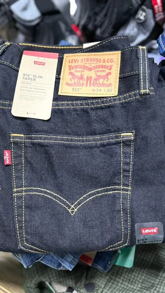 Levi Jean Clothings Liquidation Pallets Wholesale - Image 8