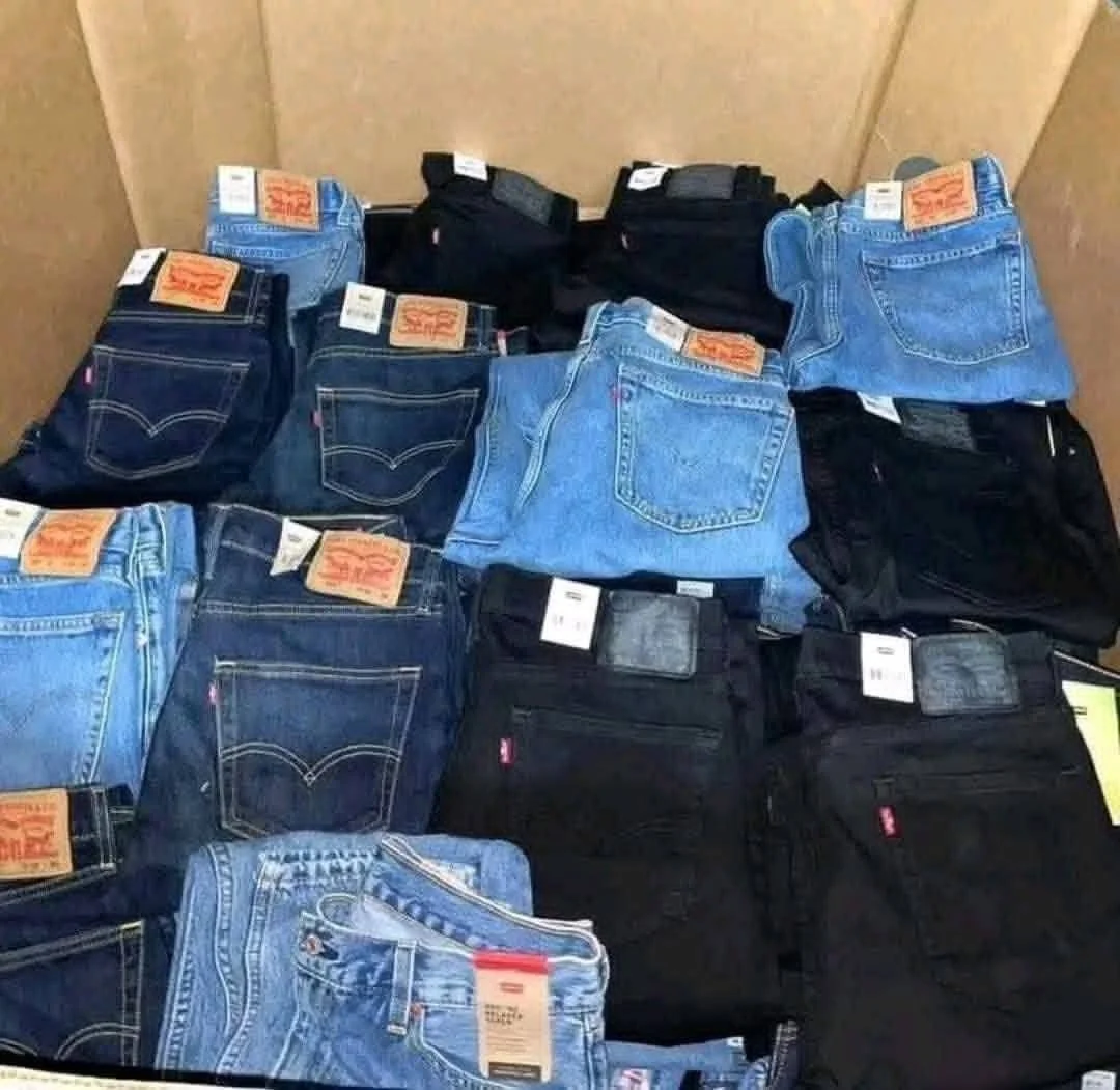 Levi Jean Clothings Liquidation Pallets Wholesale - Image 14