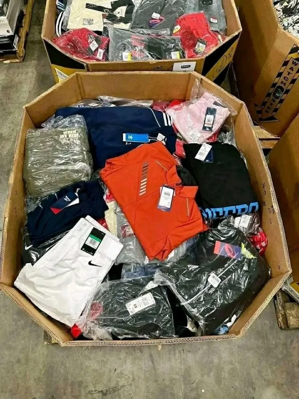 Athletics Clothes Liquidation Wholesale