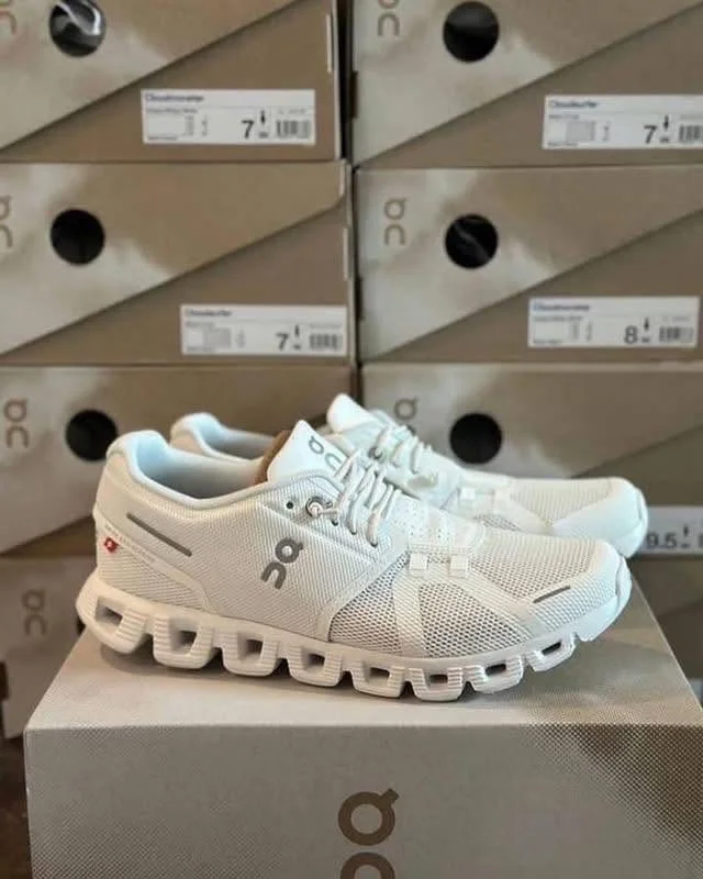 Cloudnova Shoes Pallet Wholesale With 150 Pairs - Image 3